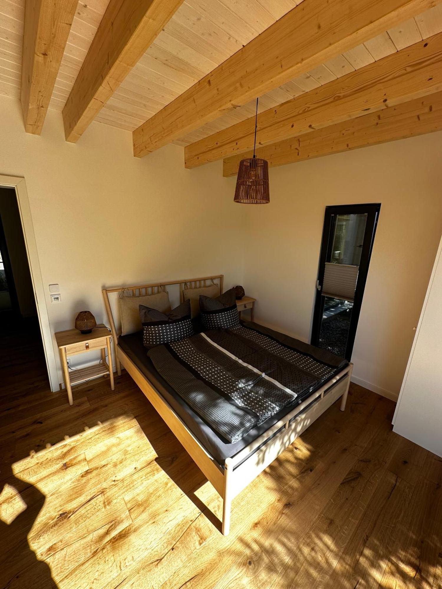 Ferienwohnung Stenja - Made Of Wood Dresden Buitenkant foto
